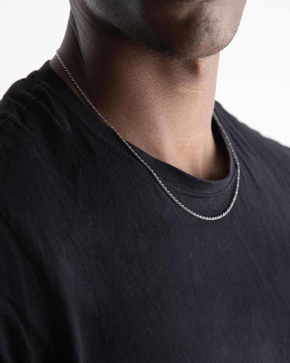 collana-corda-040-in-argento indossata